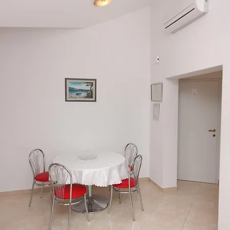 705d Apartmán *
